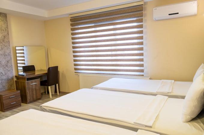 Otel Ikarus 3*