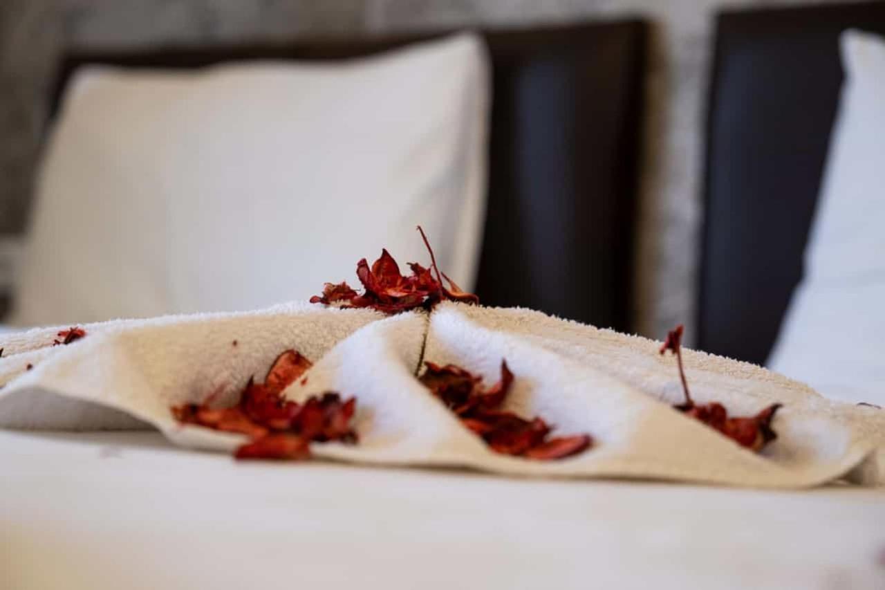 Ikarus Otel Kuşadası